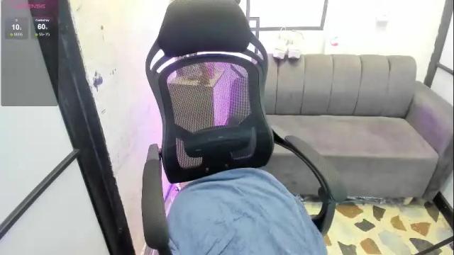 Image 4 of julietakane Stream on Chaturbate on 3 days ago