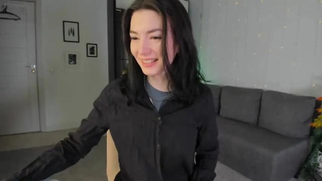Image 4 of julietaromaniss Stream on Chaturbate on 12 months ago