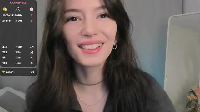 Image 7 of julietaromaniss Stream on Chaturbate on 16 days ago