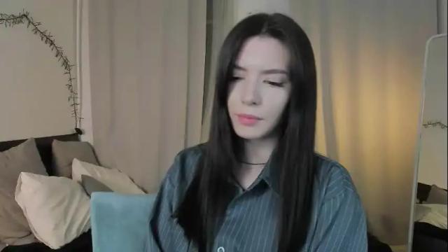 Image 3 of julietaromaniss Stream on Chaturbate on 7 months ago