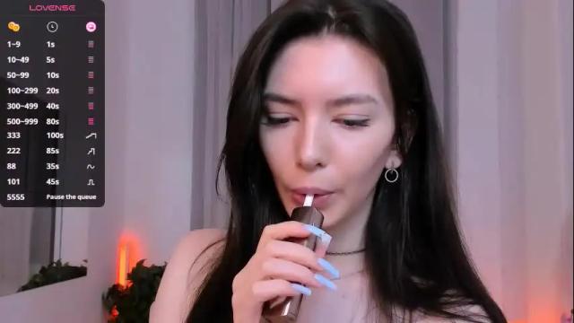 Image 2 of julietaromaniss Stream on Chaturbate on 7 months ago