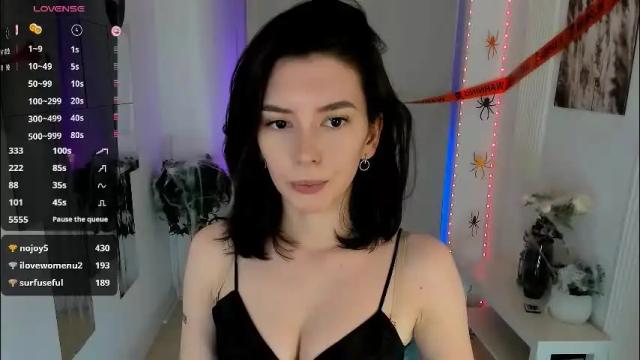 Image 12 of julietaromaniss Stream on Chaturbate on 2 months ago