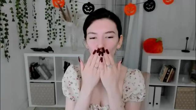 Image 11 of julietaromaniss Stream on Chaturbate on 2 months ago