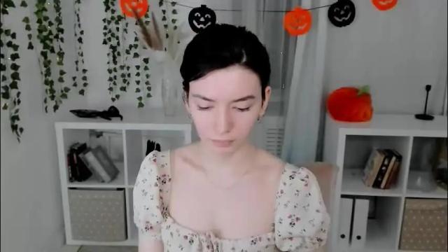 Image 12 of julietaromaniss Stream on Chaturbate on 2 months ago