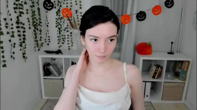 Image 4 of julietaromaniss Stream on Chaturbate on 2 months ago