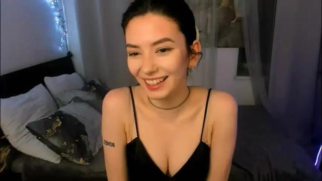 Image 7 of julietaromaniss Stream on Chaturbate on 1 month ago