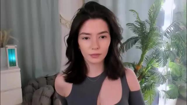 Image 8 of julietaromaniss Stream on Chaturbate on 19 days ago