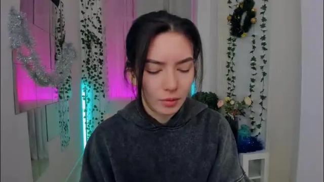 Image 2 of julietaromaniss Stream on Chaturbate on 4 days ago