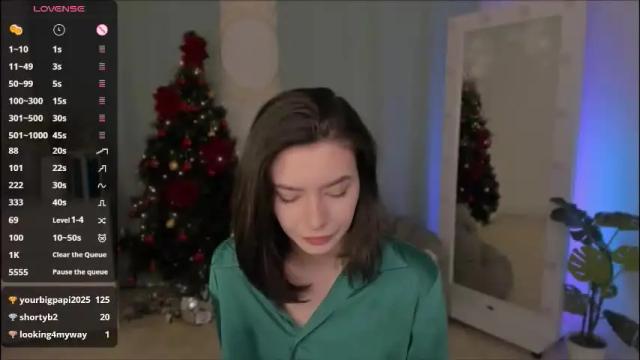 Image 11 of julietaromaniss Stream on Chaturbate on 9 days ago