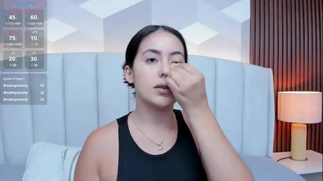 Image 6 of julietasantos__ Stream on Chaturbate on 1 month ago