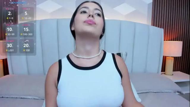Image 10 of julietasantos__ Stream on Chaturbate on 1 month ago