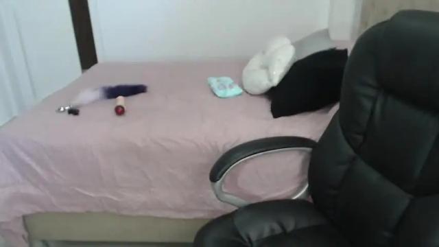 Image 2 of julietauzumaki Stream on Chaturbate on 17 months ago