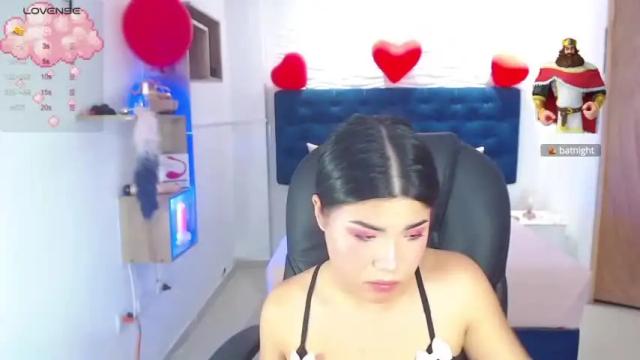 Image 12 of julietauzumaki Stream on Chaturbate on 16 months ago