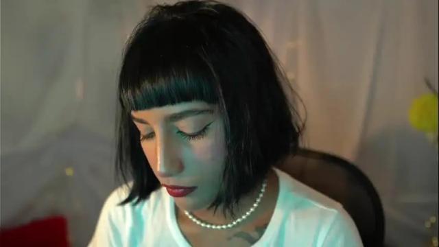 Image 3 of julietawinona Stream on Chaturbate on 10 days ago