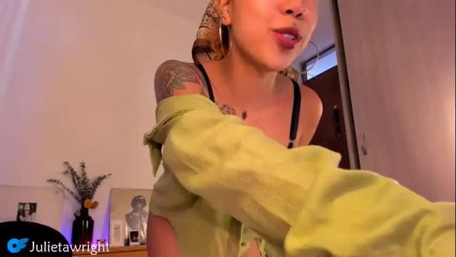 Image 4 of julietawright Stream on Chaturbate on 2 months ago
