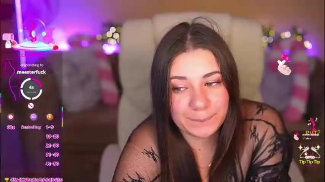 Image 4 of julietdream Stream on Chaturbate on 23 days ago