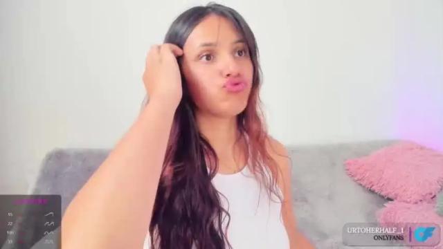 Image 3 of julieth1_ Stream on Chaturbate on 14 months ago