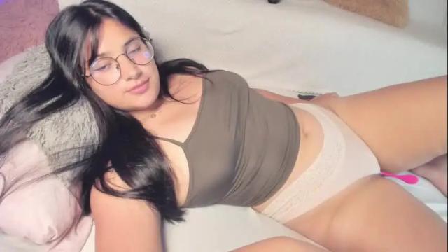 Thumbnail 3, julieth1_'s Stream at Chaturbate, 1 month ago