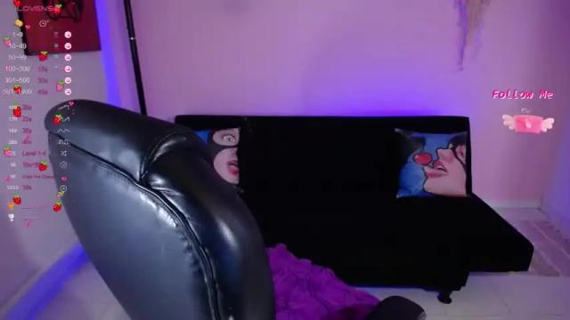 Image 12 of julieth_spencer Stream on Chaturbate on 12 months ago