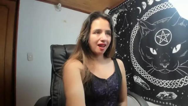 Image 11 of julietha_cooper Stream on Chaturbate on 13 months ago