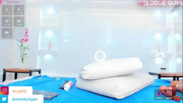 Image 3 of julietha_taylor Stream on Chaturbate on 25 days ago