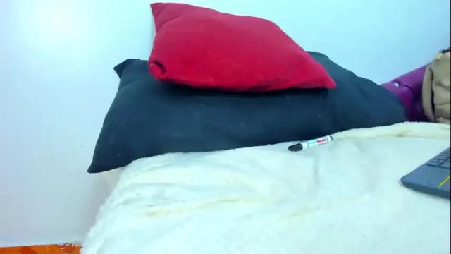 Image 2 of juliett_horny Stream on Chaturbate on 19 days ago
