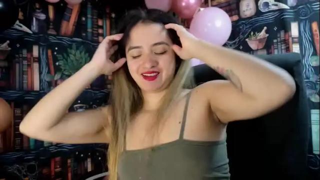 Image 6 of julietta__jackson Stream on Chaturbate on 2 months ago