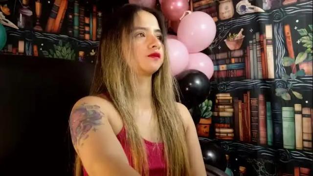 Image 8 of julietta__jackson Stream on Chaturbate on 2 months ago