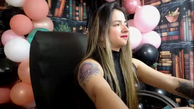 Image 12 of julietta__jackson Stream on Chaturbate on 1 month ago