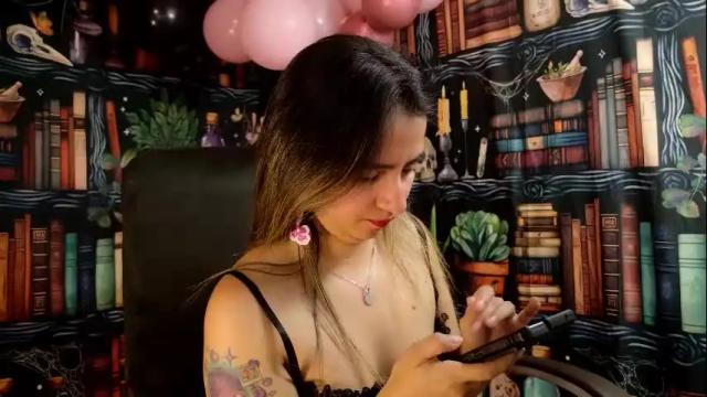 Image 12 of julietta__jackson Stream on Chaturbate on 1 month ago