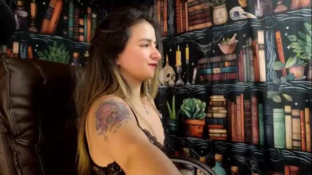 Image 4 of julietta__jackson Stream on Chaturbate on 29 days ago