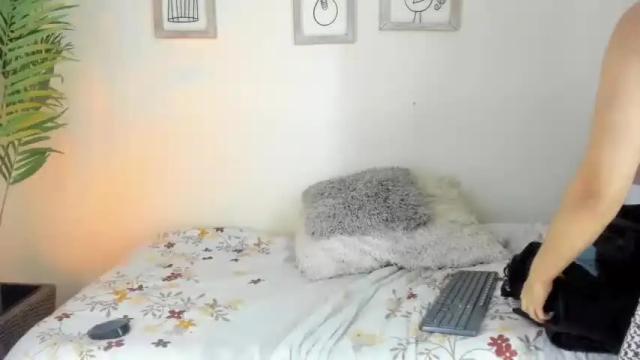Image 8 of julietta_capulet Stream on Chaturbate on 18 months ago