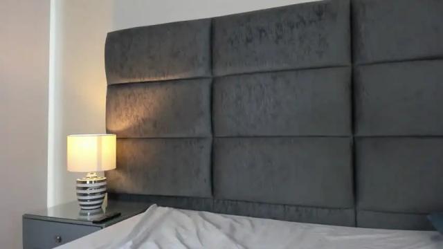 Image 11 of julietta_evans_ Stream on Chaturbate on 16 months ago