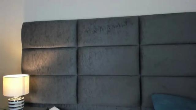 Image 2 of julietta_evans_ Stream on Chaturbate on 16 months ago