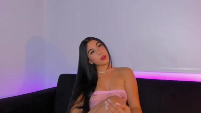 Image 8 of julietta_evans_ Stream on Chaturbate on 14 months ago