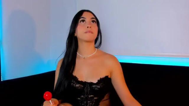 Image 12 of julietta_evans_ Stream on Chaturbate on 14 months ago