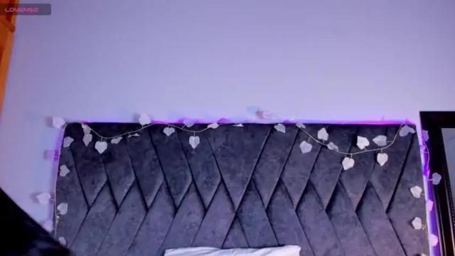 Image 6 of julietta_evans_ Stream on Chaturbate on 14 months ago