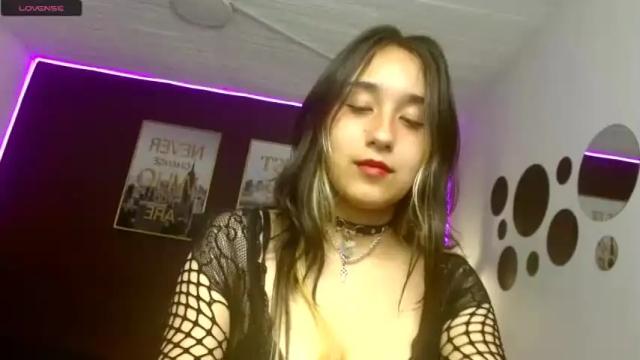 Image 7 of juliettawright1 Stream on Chaturbate on 18 months ago