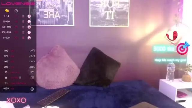 Image 2 of juliettawright1 Stream on Chaturbate on 18 months ago