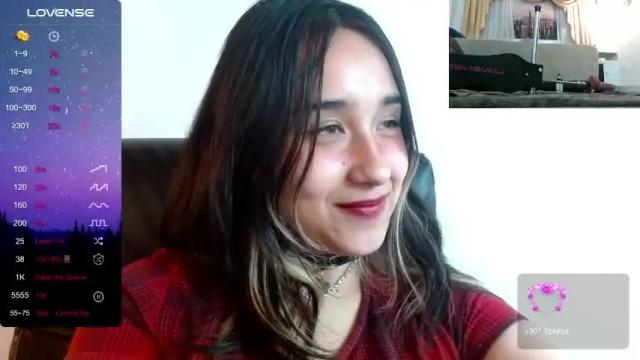 Image 10 of juliettawright1 Stream on Chaturbate on 16 months ago