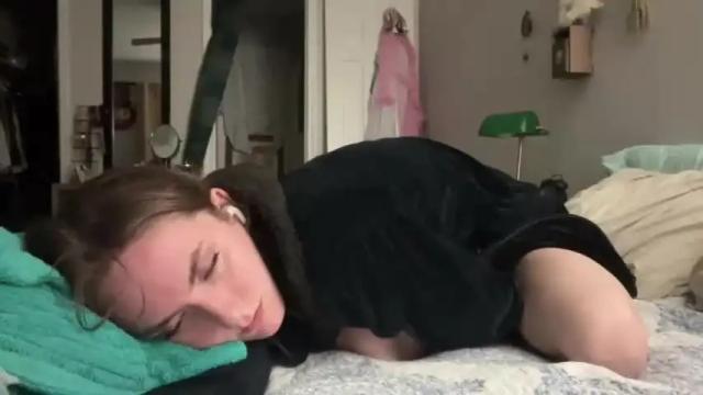 Image 3 of juliettejade Stream on Chaturbate on 19 months ago