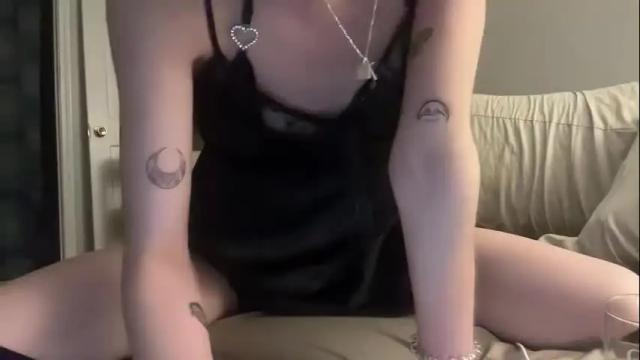 Image 4 of juliettejade Stream on Chaturbate on 18 months ago
