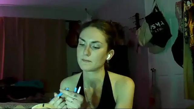 Image 2 of juliettejade Stream on Chaturbate on 17 months ago