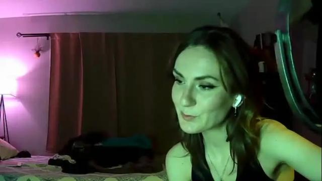 Image 7 of juliettejade Stream on Chaturbate on 17 months ago