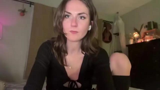 Image 6 of juliettejade Stream on Chaturbate on 17 months ago