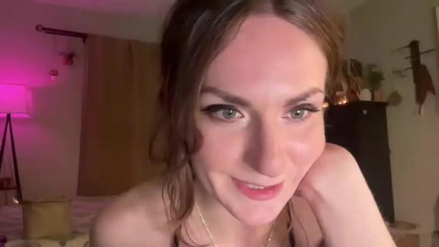 Image 4 of juliettejade Stream on Chaturbate on 17 months ago