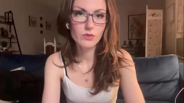 Image 7 of juliettejade Stream on Chaturbate on 15 months ago