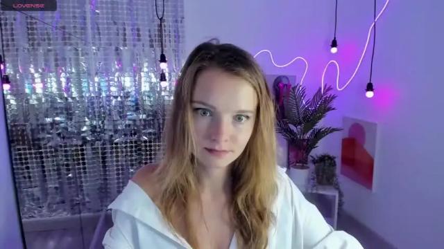 Image 10 of juliettekitten Stream on Chaturbate on 19 months ago