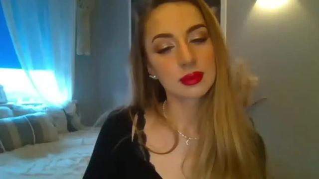 Image 3 of juliettesensual Stream on Chaturbate on 13 months ago