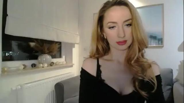 Image 7 of juliettesensual Stream on Chaturbate on 15 days ago